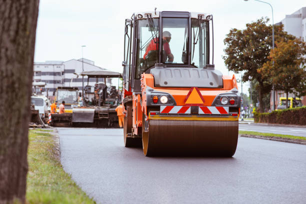 Best Residential Driveway Paver Services  in Ara, AL